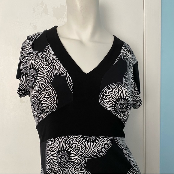 Art Deco Inspired Tunic Top Dress - Picture 3 of 3
